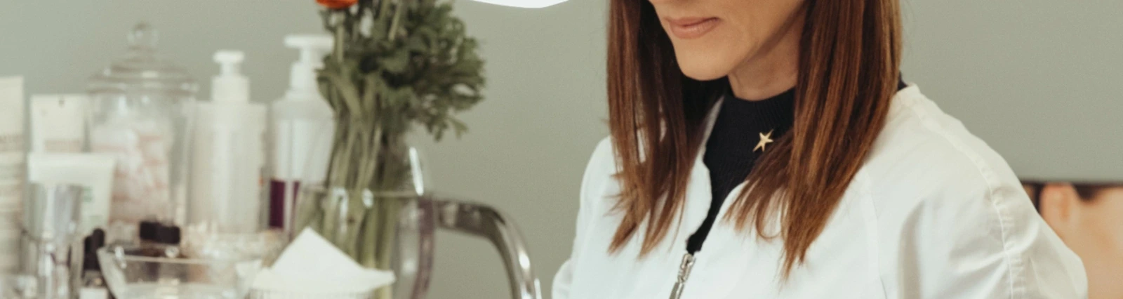 Primzy vs Mindbody: Pricing Compared for Independent Pros